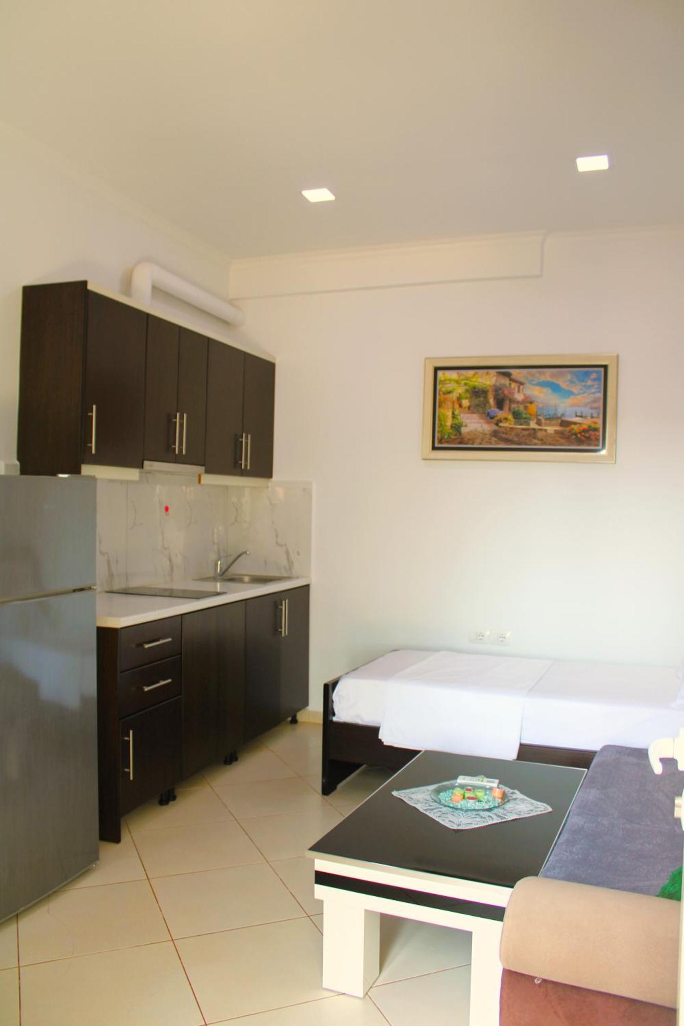 Keli Apartments Ksamil Esterno foto