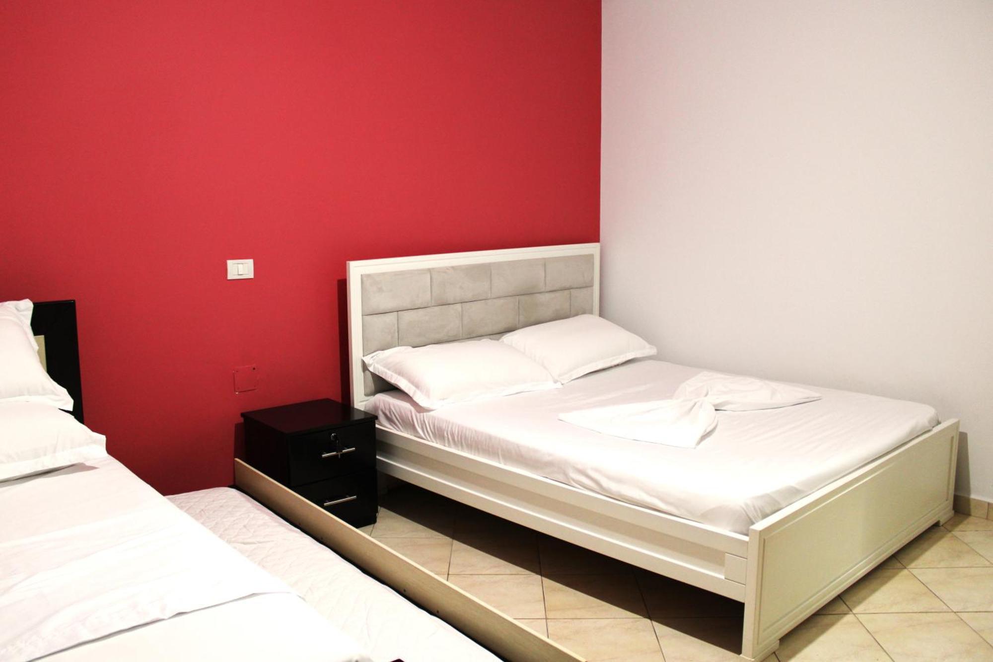Keli Apartments Ksamil Esterno foto