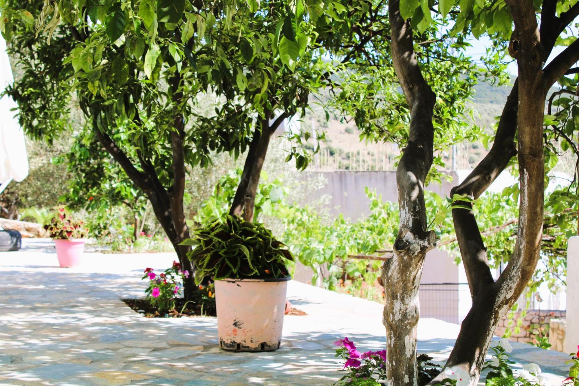 Keli Apartments Ksamil Esterno foto